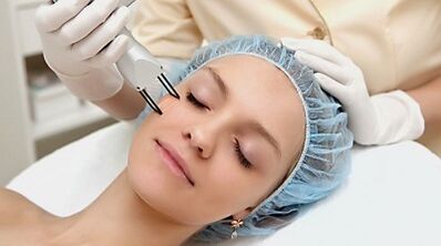procedure of fractional facial skin rejuvenation