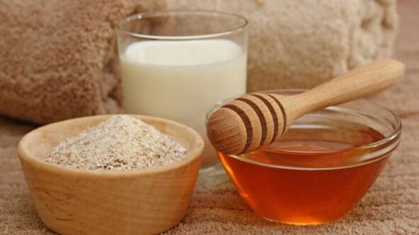 honey and oatmeal to rejuvenate the skin